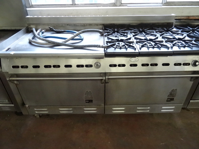 lot 77 image: Wolf Natural Gas 6 Burner Stove