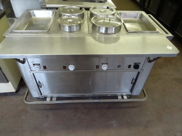 lot 79 image: 4 Basin Steam Cart. Bumper Rail.