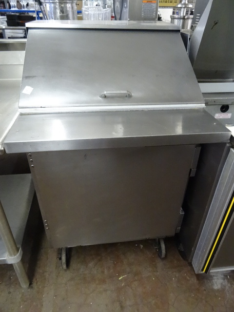lot 83 image: Beverage Air Prep Cooler For Salads