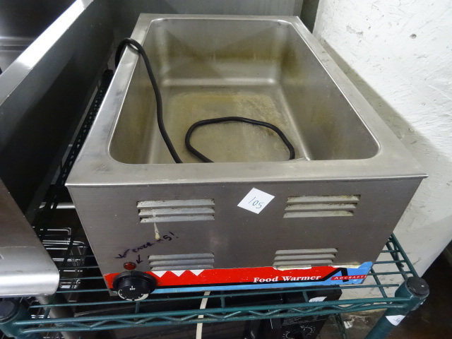 lot 105 image: Adcraft Food Warmer 115 Volt
