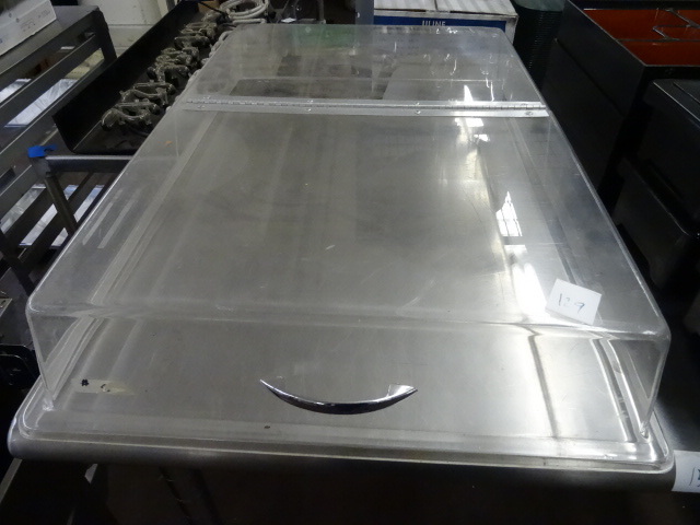 lot 129 image: Flip Top Lid Cover