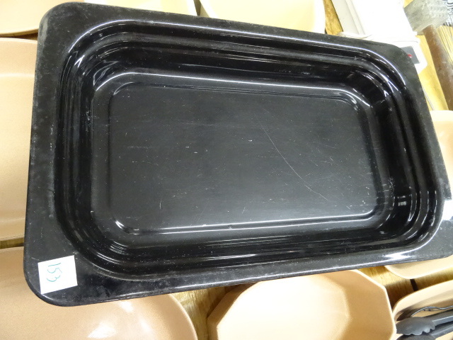 lot 153 image: 2 Bon Chef Stainless Steel Pans 14 X 22
