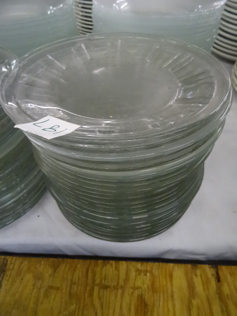 lot 187 image: 25 Salad Plates