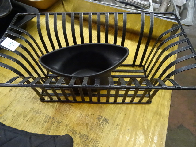 lot 192 image: Metal Basket and Salad Bar Container