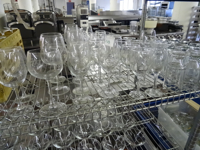 lot 203 image: Misc Drink Glasses