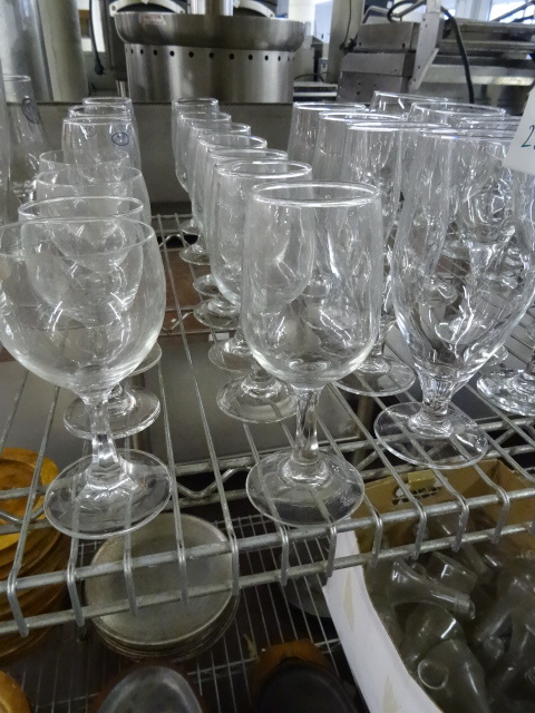 lot 207 image: Misc Wine Glasses