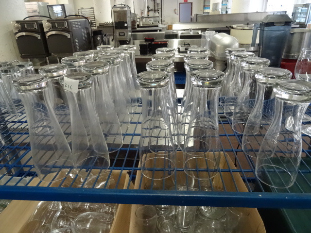lot 216 image: Beer Glasses