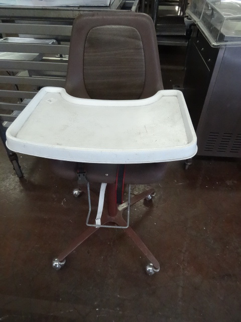 lot 229 image: Childs High Chair