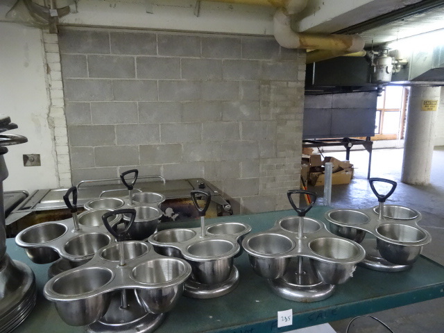 lot 235 image: Condiment servers