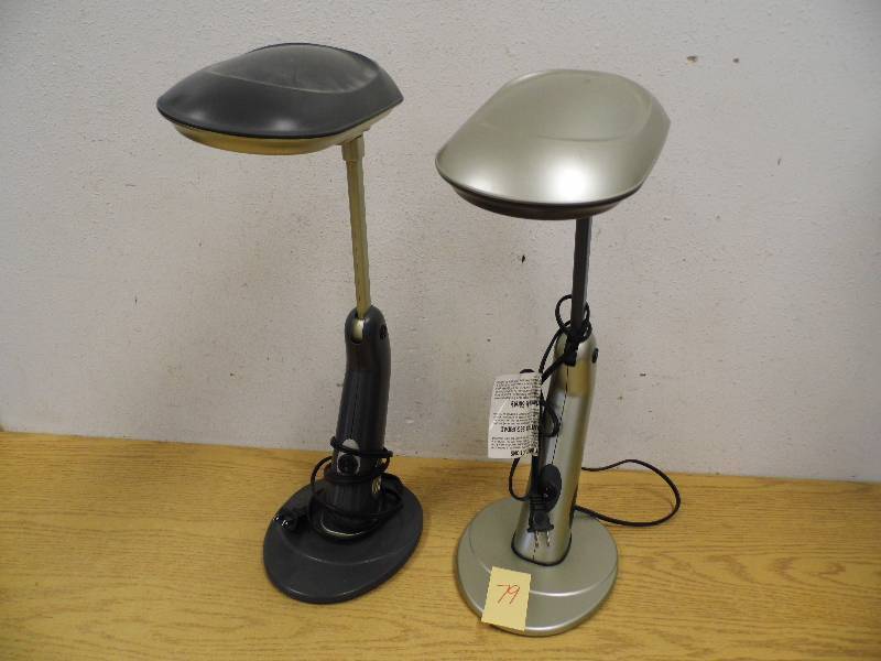 2 Lamps