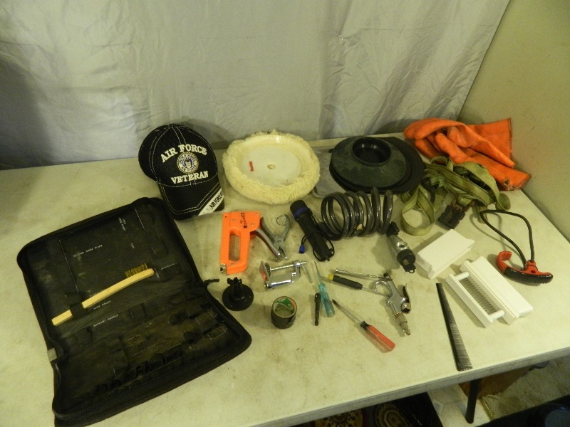 lot 52 image: Assorted Tools and Shop