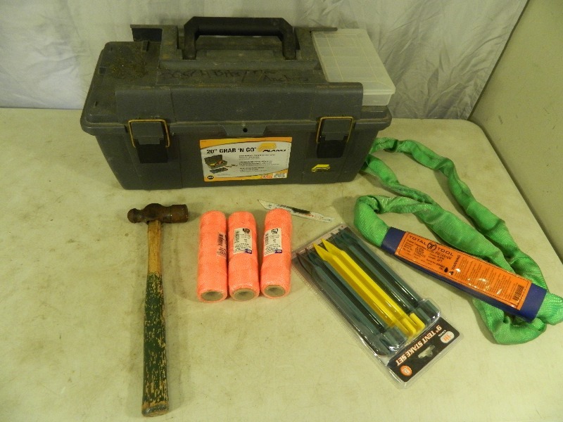 lot 53 image: Lifting Sling, Toolbox, and More