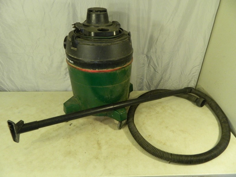 lot 99 image: Shop Vac
