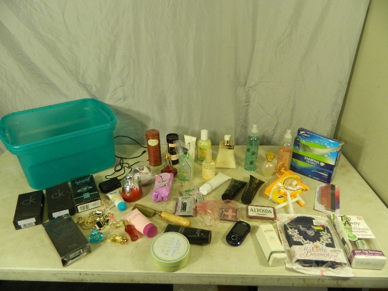 lot 151 image: Beauty Items