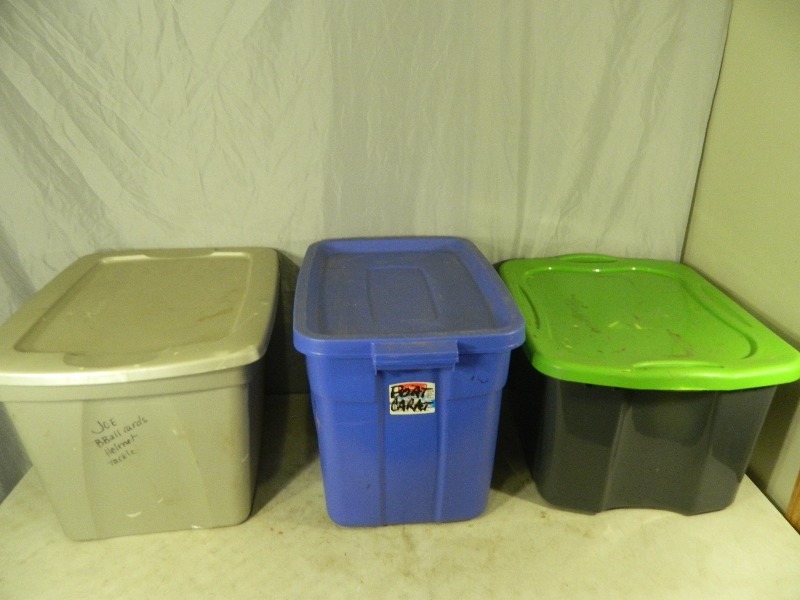 lot 170 image: 3 Totes with Lids