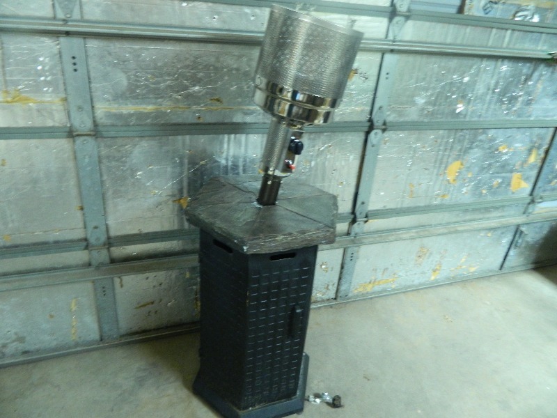 lot 19 image: New Patio Heater