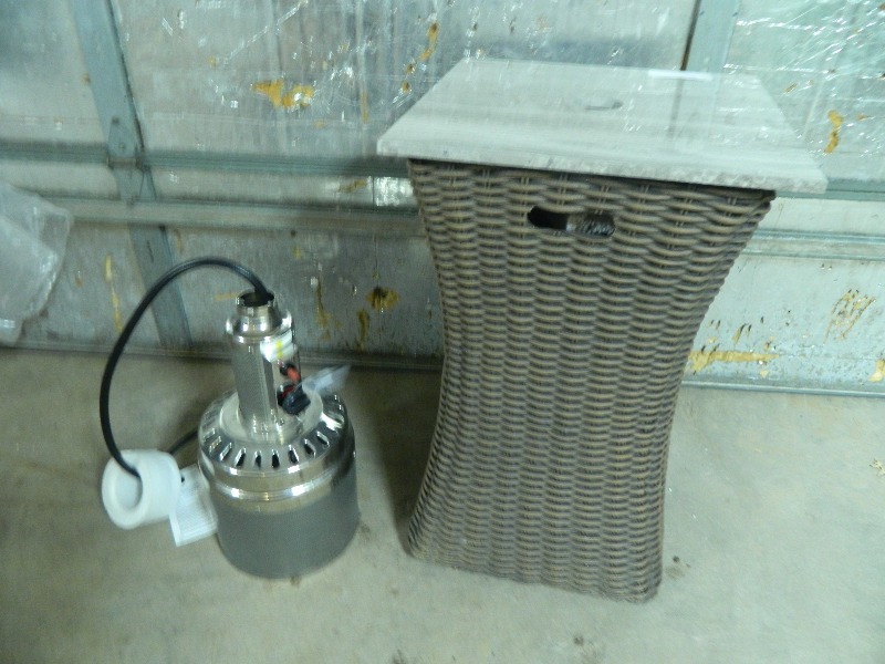 lot 24 image: New Heater Base and Heater