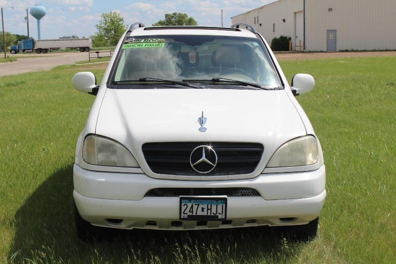 2001 Mercedes-Benz ML430 AWD