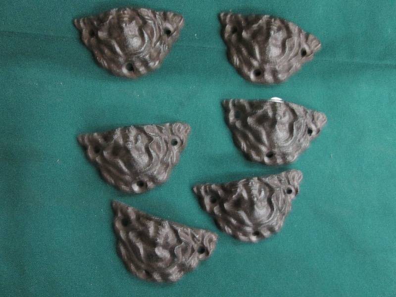 Lot of 6 2.5 inch Cast Iron Holder...
