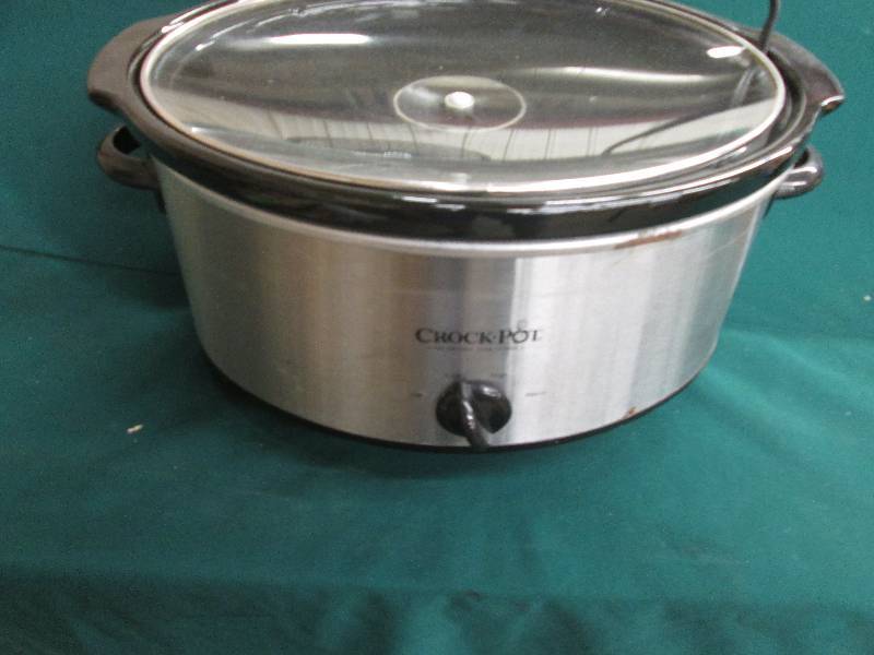 Large Black Oval Crock Pot...