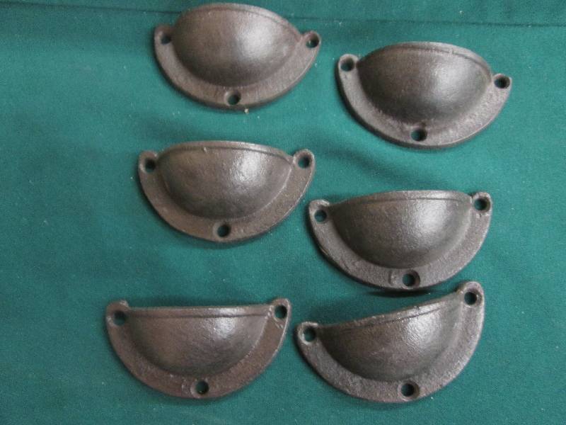 Lot of 6  3.2 inch Cast Iron Holde...