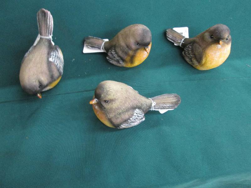 Lot of 4 Assorted Resin Robin Figur...