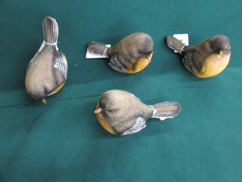 Lot of 4 Assorted Resin Robin Figur...