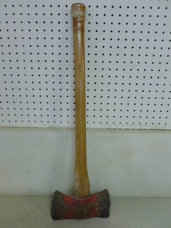 lot 45 image: Ax