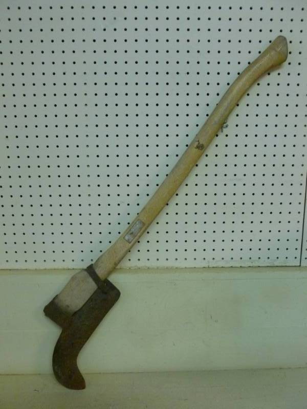 lot 53 image: Vintage Hand Tool