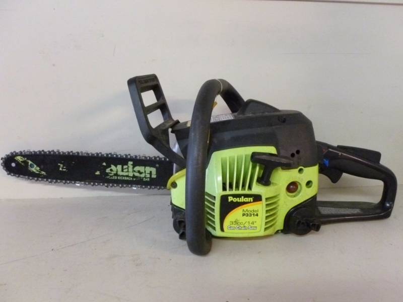 lot 75 image: Poulan Chain Saw
