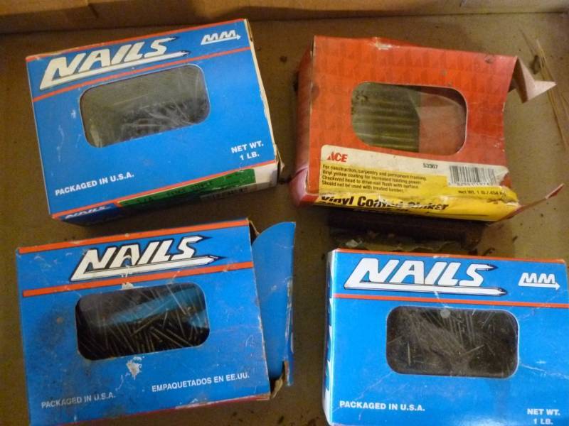lot 113 image: Nails