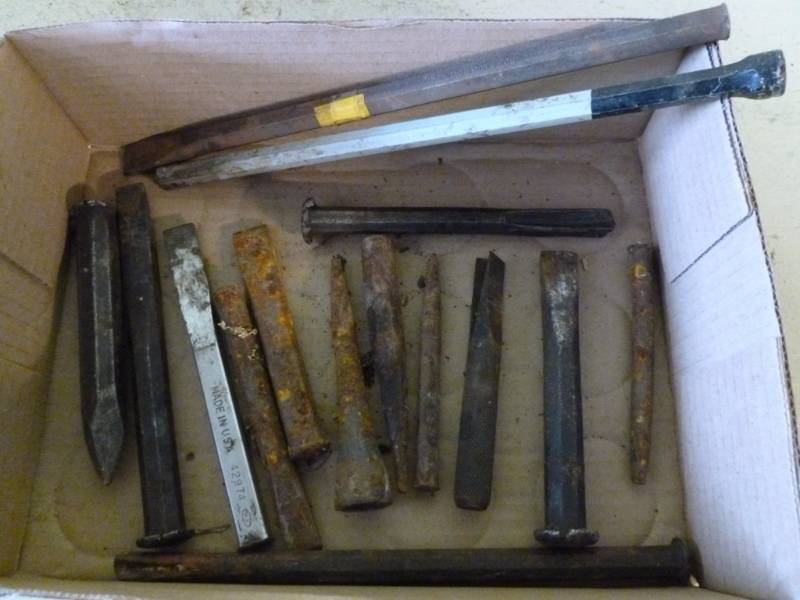 lot 125 image: Tools