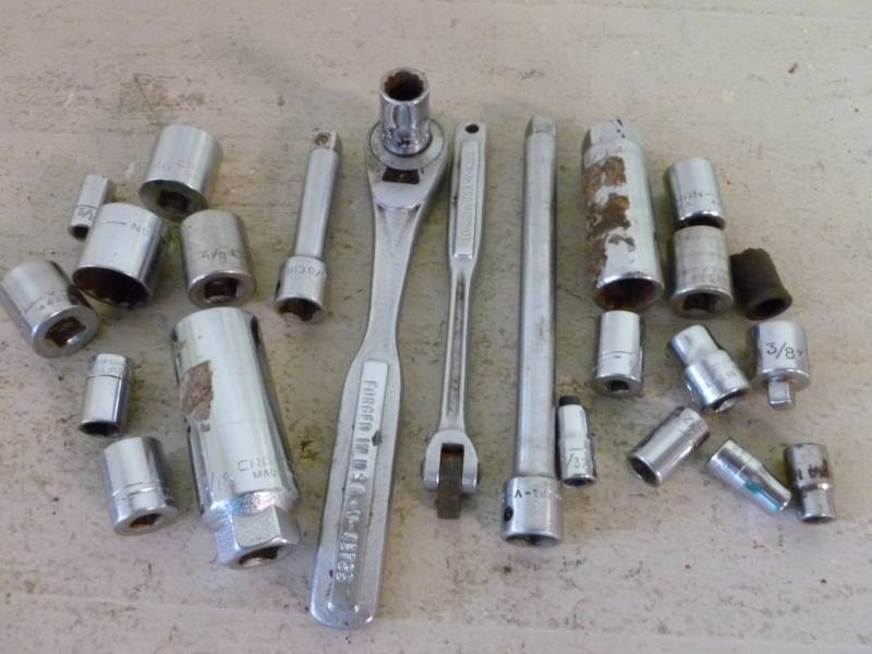 lot 130 image: Tools