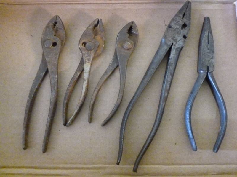 lot 132 image: Tools