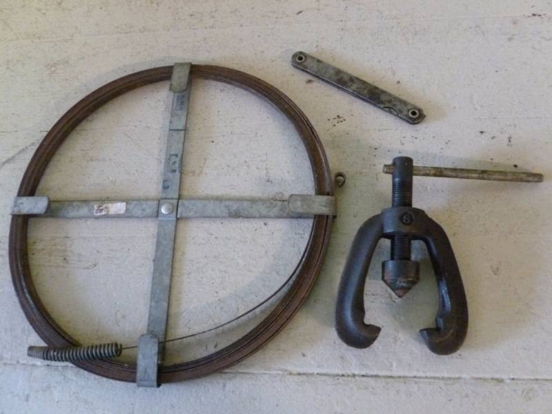 lot 148 image: Tool
