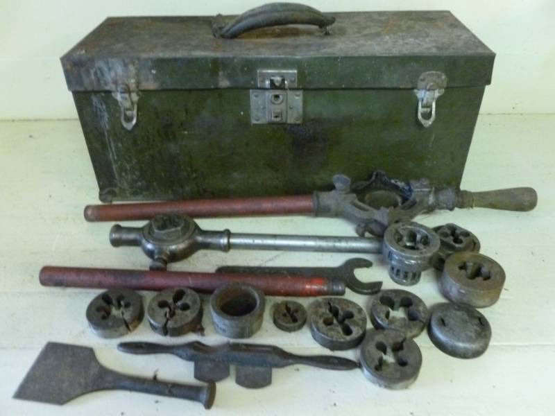 lot 151 image: Tap And Die Set
