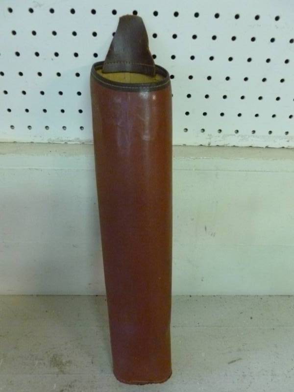 lot 185 image: Vintage Quiver