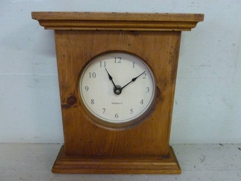 lot 203 image: Clock