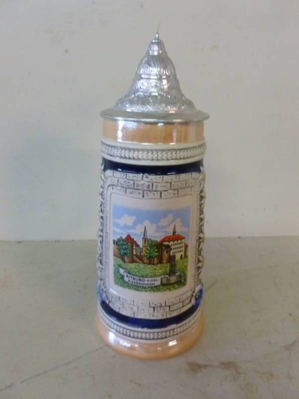 lot 205 image: German Beer Stein