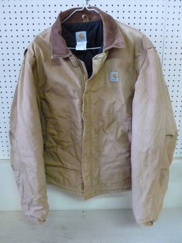 lot 246 image: Carhartt Jacket
