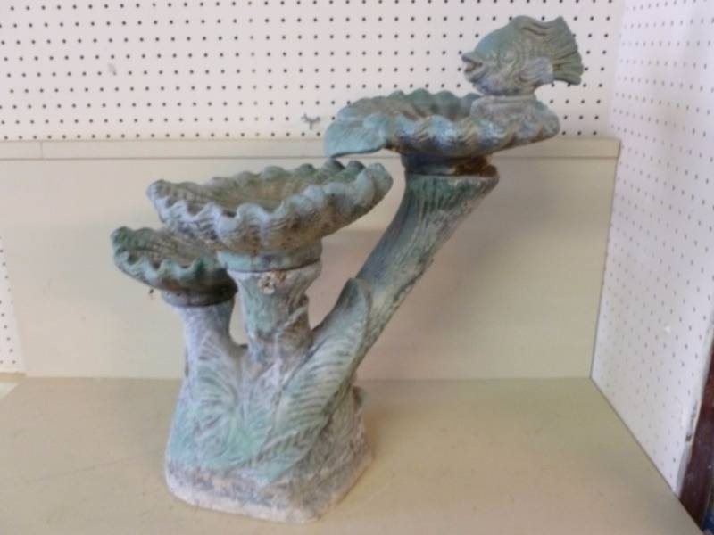 lot 260 image: Rock Garden Decoration