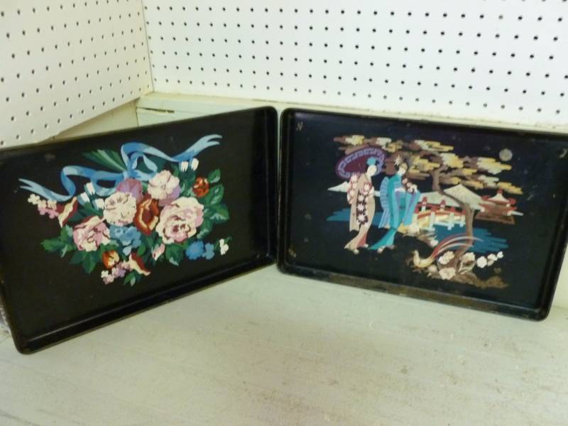lot 281 image: Vintage Decoration