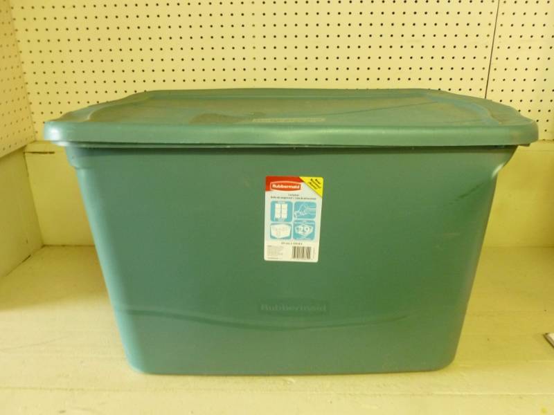 lot 314 image: Storage Tote