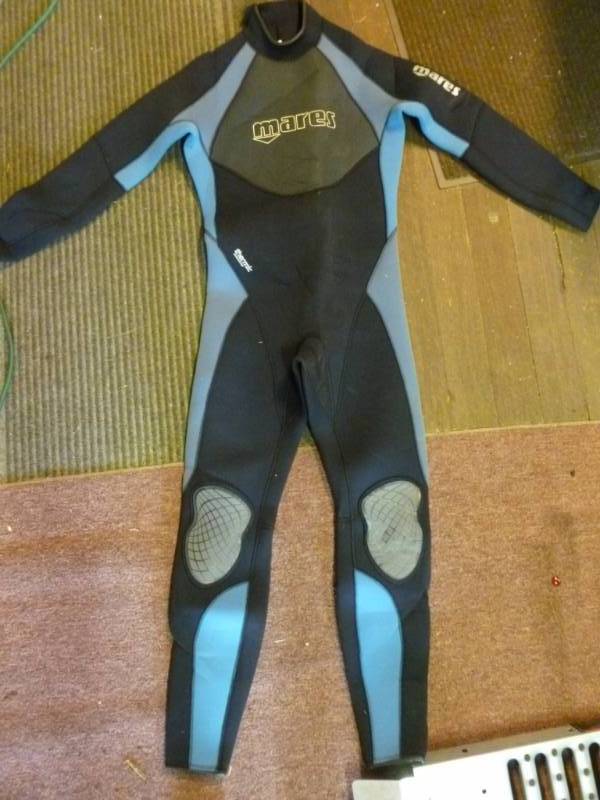 lot 329 image: Wet Suit
