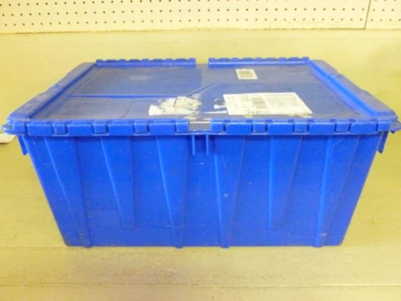 lot 382 image: Storage Tote