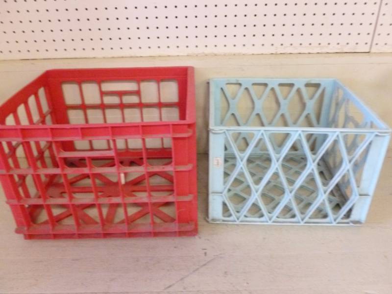 lot 392 image: Storage Crates