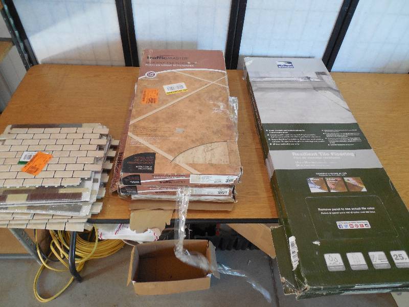 lot 37 image: FLOOR TILE LOT