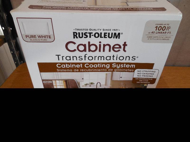 lot 48 image: Rust-Oleum Transformations 1 qt. Pure White Cabinet Repainting Kit