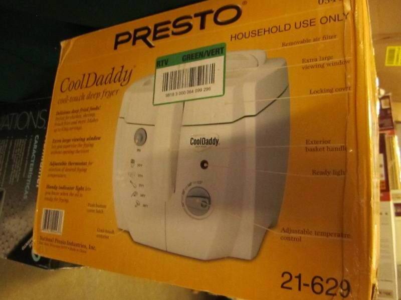 lot 98 image: Presto cool daddy cool-touch deep f...