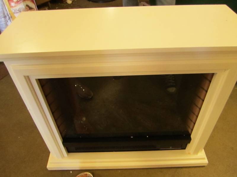 lot 139 image: Derry infrared electric fireplace ...